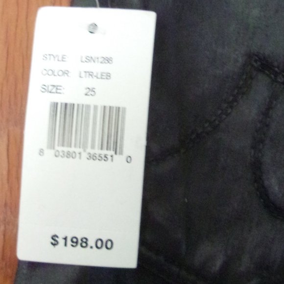 Leatherette Legging - Picture 14 of 15